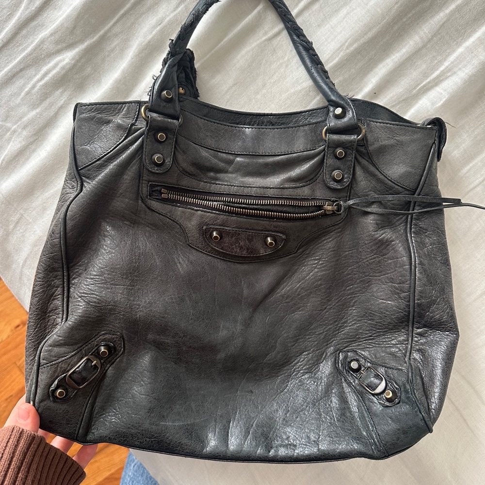 Vintage Balenciaga city bag